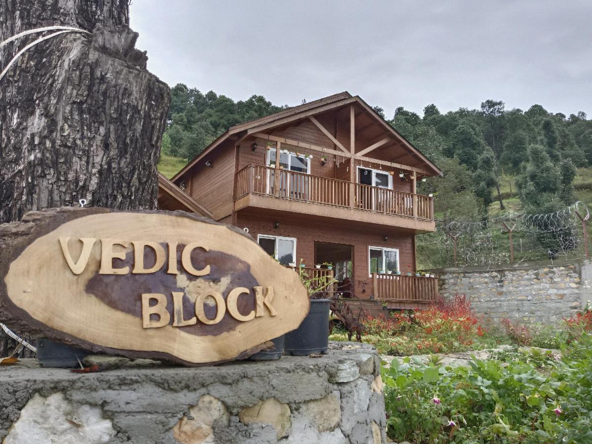 Vanprastha Resorts Dwarahat Экстерьер фото