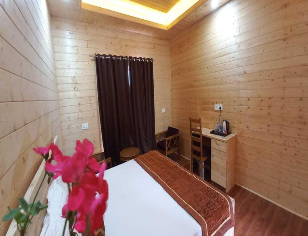 Vanprastha Resorts Dwarahat Экстерьер фото