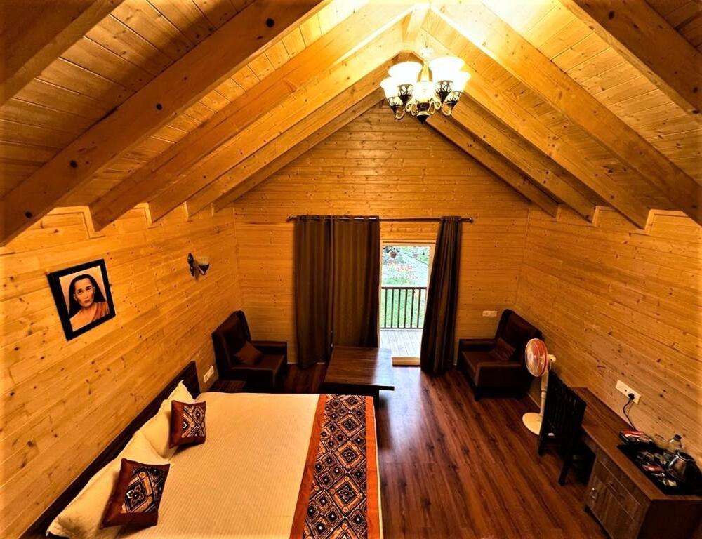Vanprastha Resorts Dwarahat Экстерьер фото